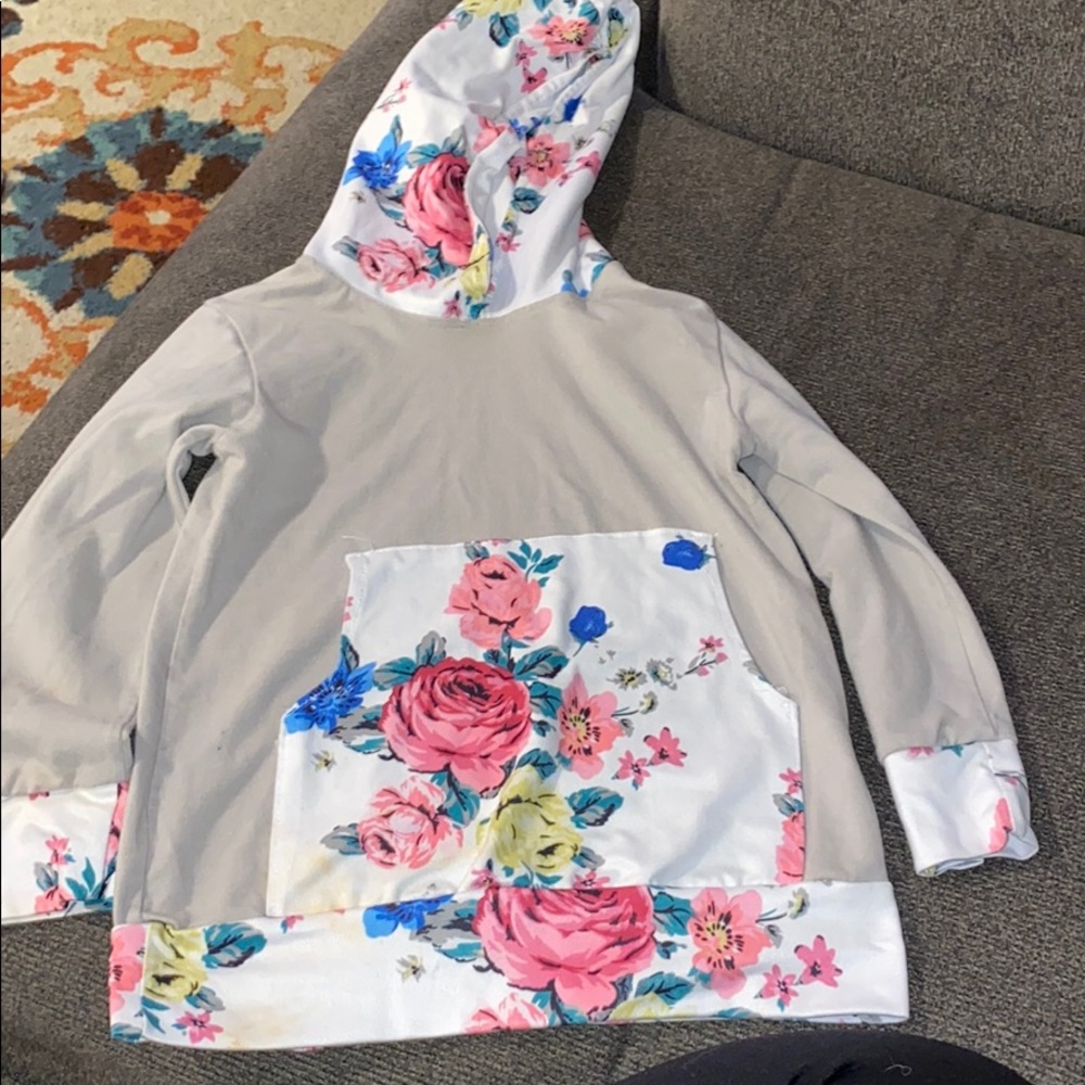 Girls flower pullover